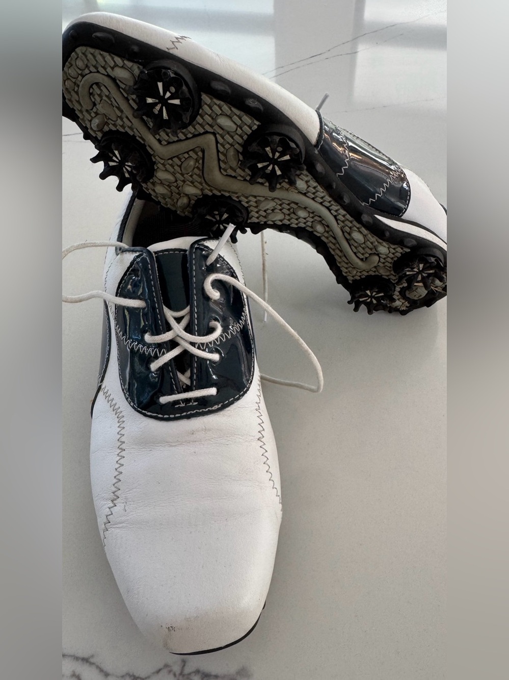 FootJoy Lopro collection - White and Black Women's Golf Shoes